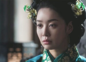 Is The Story Of “The Queen Who Crowns” Based On A Real Person?